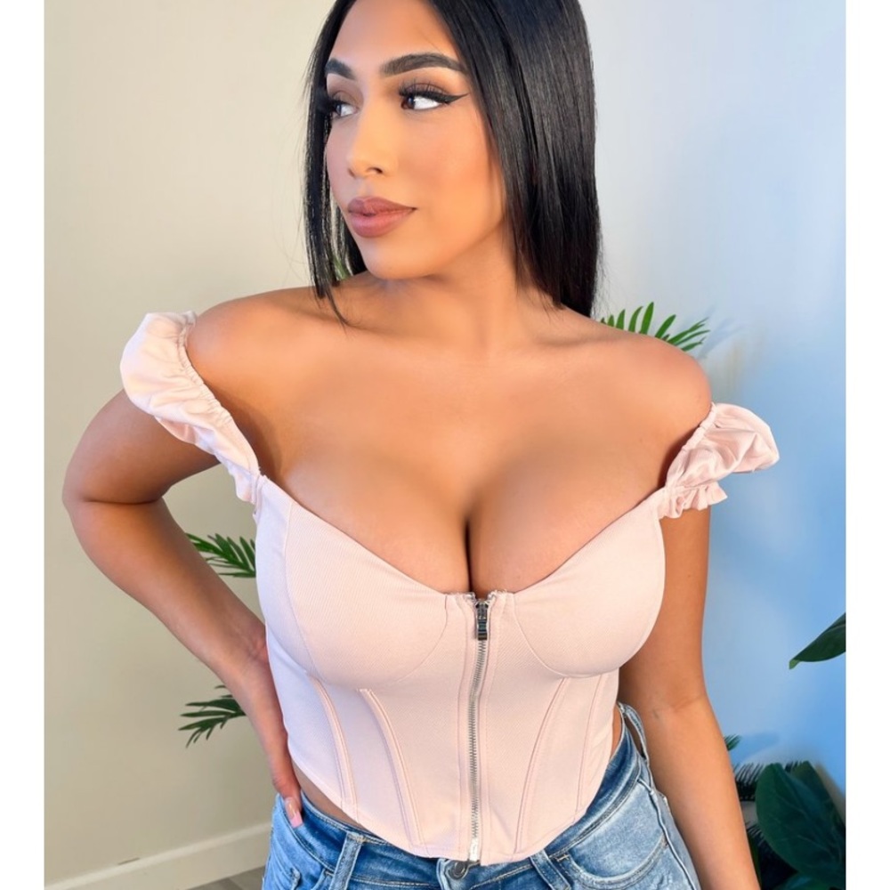 (SOLD) Bustier Ruffle Sleeve Crop Top